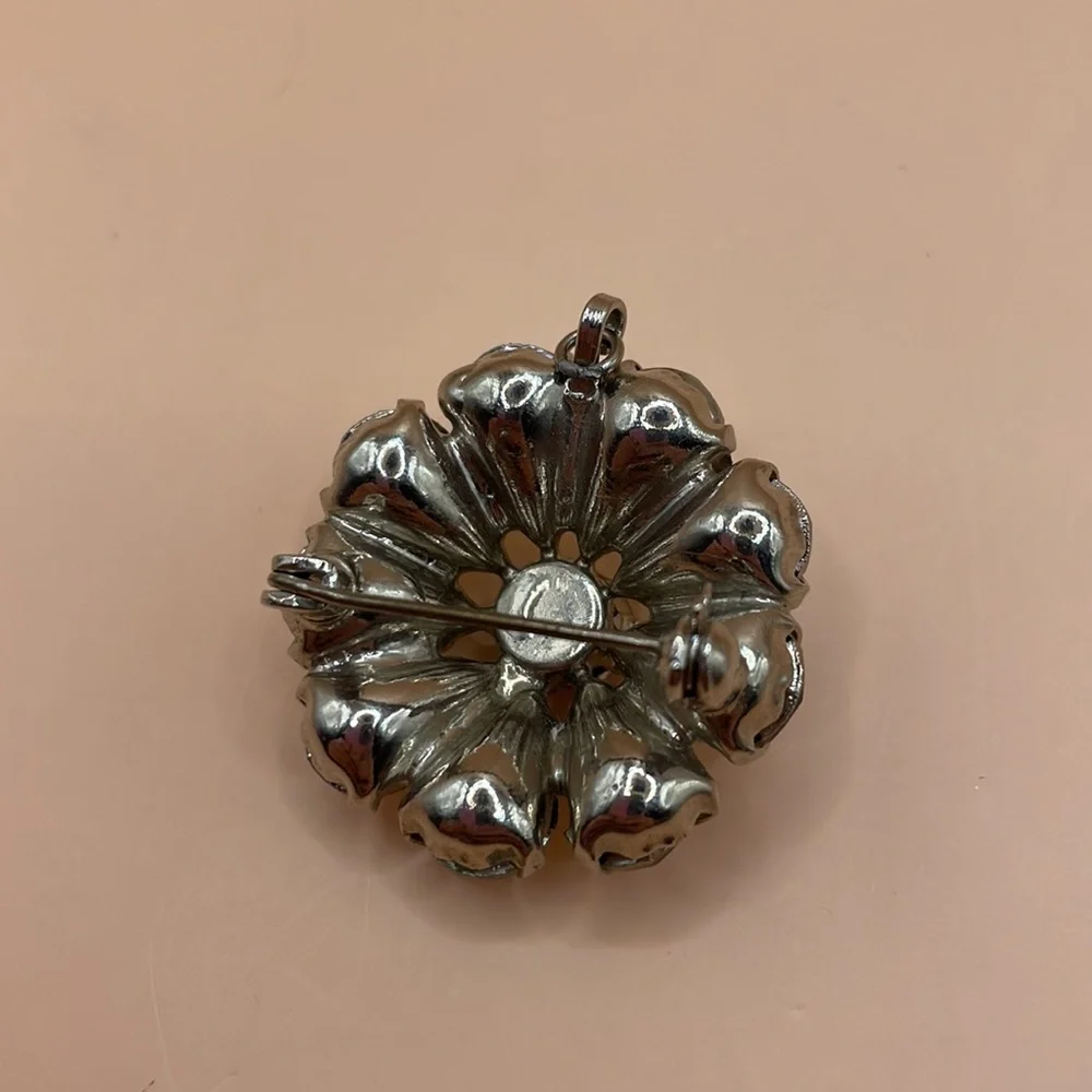 VINTAGE Crystal Flower Pendant/Brooch
